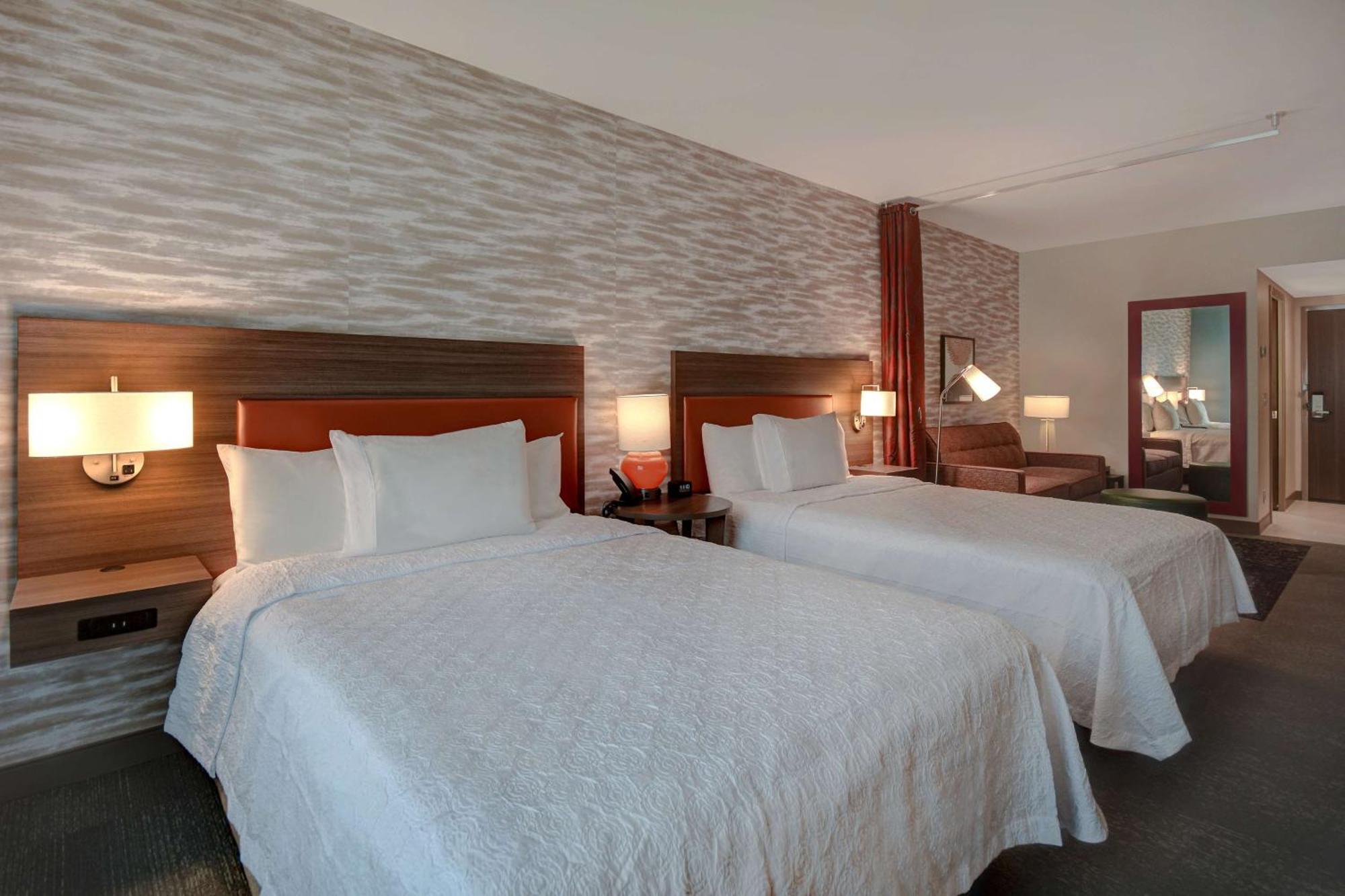 Home2 By Hilton 3* Troy